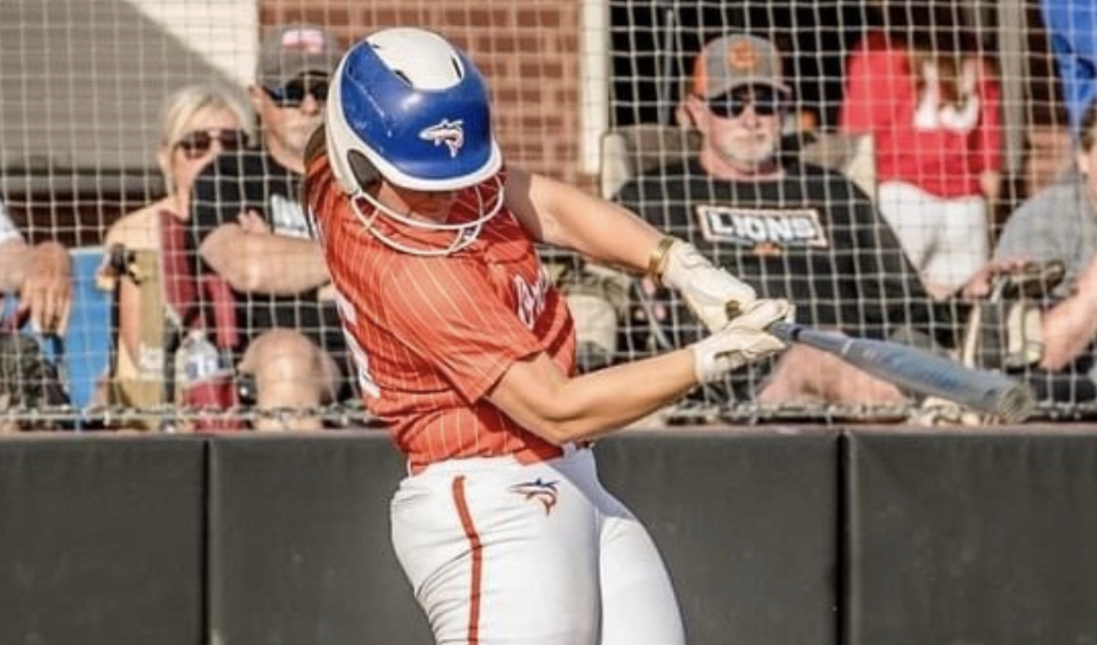 Arkansas-committed 2026 C:1B Ava Hodo, No. 2 in the 2026 Line Drive HOT 100, batted .571 with 77 RBIs this year!